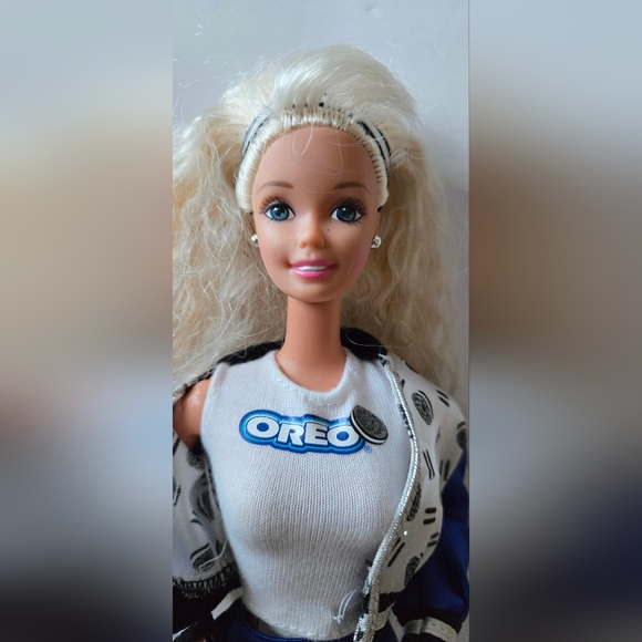 Vintage Barbie Oreo Fun Outfit Barbie Body Made 1966 - Picture 9 of 16